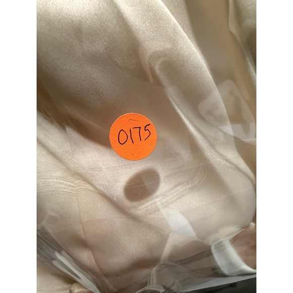 Women's Beige Color Dress With Bow On Straps Size medium - Picture 13 of 13